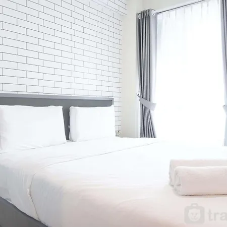 Cozy Studio At Tifolia Apartment By Travelio